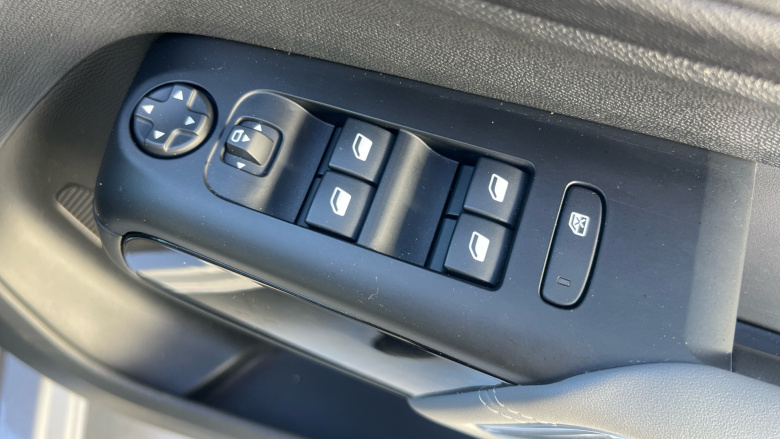 Citroen C5 Aircross 1.6 Plug-in Hybrid E-series 5dr e-EAT8 Hatchback